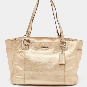 Coach Gold Signature Embossed Leather East West Gallery Tote